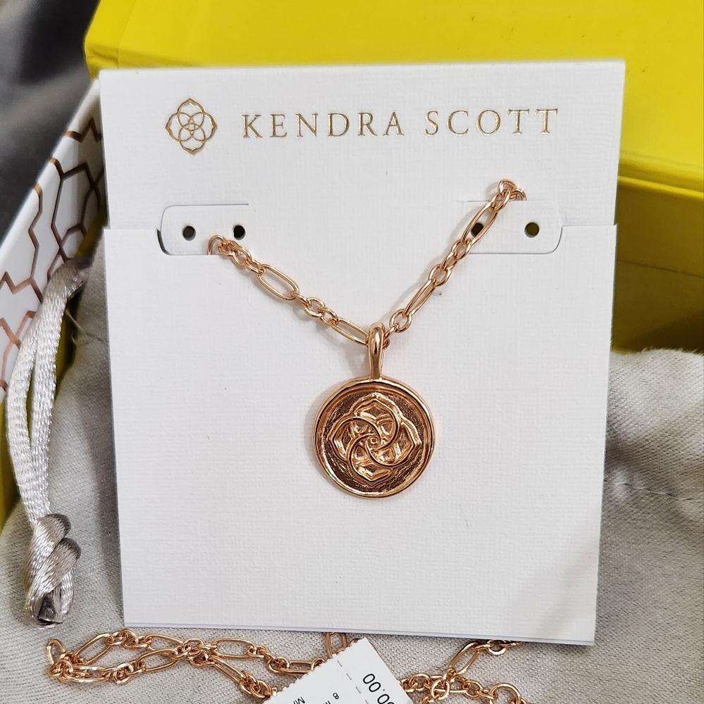 Kendra Scott Dira Coin Necklace Rose Gold NWT